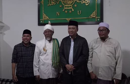TGH Maarif Makmun: Dukungan untuk Bang Zul dan Abah Uhel adalah Keputusan Tepat! TGH Maarif Makmun: Dukungan untuk Bang Zul dan Abah Uhel adalah Keputusan Tepat!