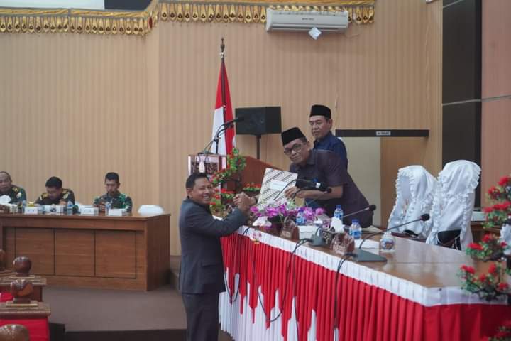 Fraksi PDIP Berikan Tanggapan dan Evaluasi Mendalam Terhadap Ranperda  Perubahan APBD Tahun 2024