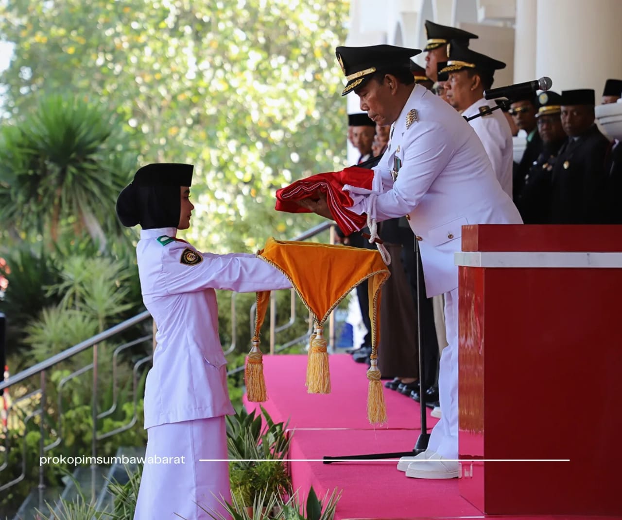Bupati Ajak Masyarakat Tetap Bersatu Dalam Perbedaan Bupati Ajak Masyarakat Tetap Bersatu Dalam Perbedaan