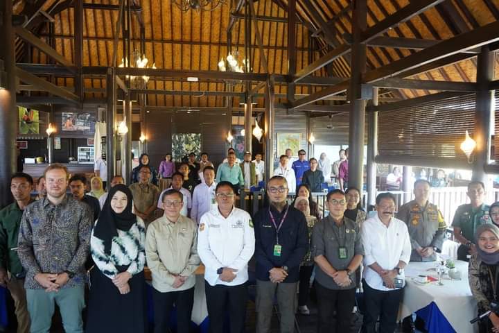 Sekda Sumbawa Buka Lokakarya Penyusunan Status Keanekaragaman Hayati Ekoregion Bali – Nusra