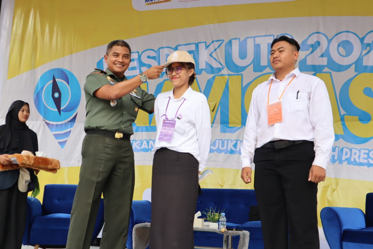 Orientasi Mahasiswa Baru UTS, Wawasan Kebangsaan dan Semangat Bela Negara Ditekankan Dandim 1607/Sumbawa