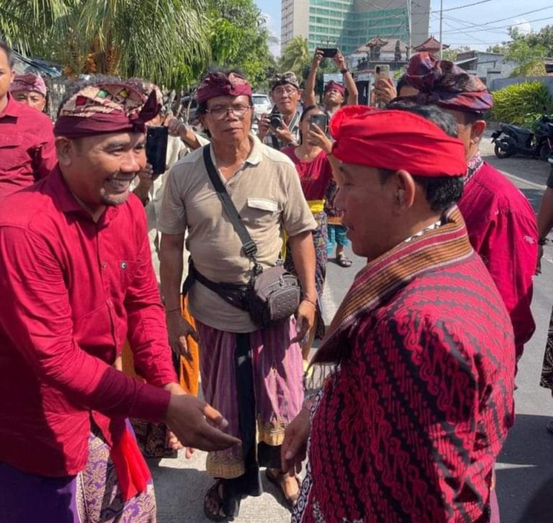 Pecalang Hindu Dharma Cakra Mataram Siap Menangkan Rohmi-Firin
