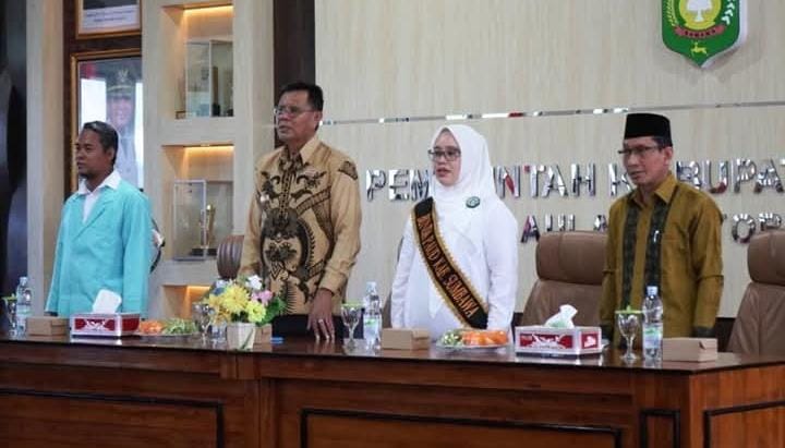 Bunda PAUD Ajak Pendidik Tingkatkan Semangat dan Kompetensi Bangun Karakter Anak Usia Dini Bunda PAUD Ajak Pendidik Tingkatkan Semangat dan Kompetensi Bangun Karakter Anak Usia Dini