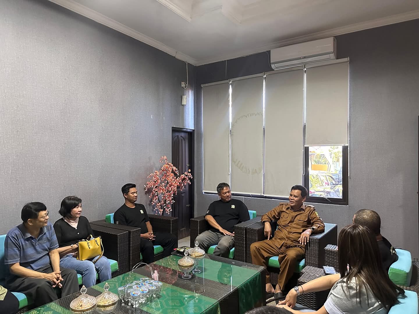 Dorong Pertanian Berkelanjutan, Bupati Terima Kunjungan Investor Kacang Hijau Dorong Pertanian Berkelanjutan, Bupati Terima Kunjungan Investor Kacang Hijau