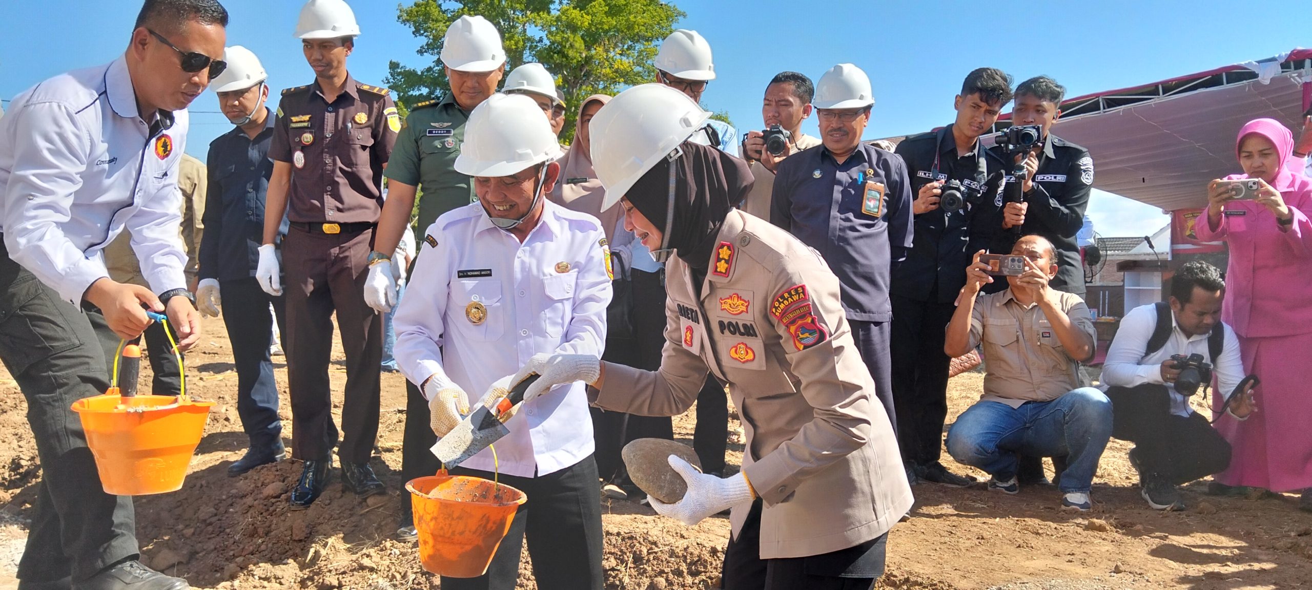 Wabup Ansori Siap Bangun Sumur Bor untuk Dukung Operasional SPPG Polres Sumbawa