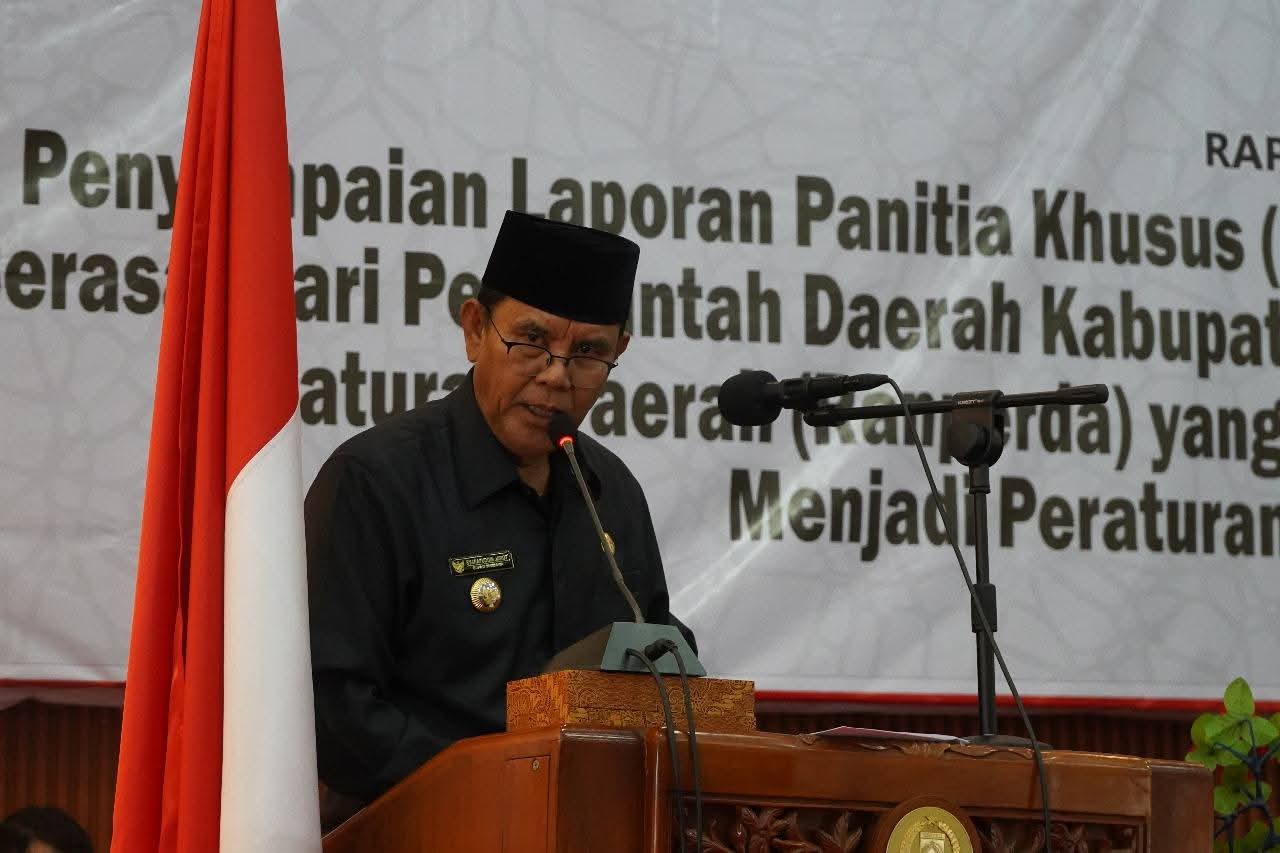 Bupati Jarot: Regulasi Baru Diperlukan untuk Dorong Efektivitas BUMD dan Optimalisasi Pendapatan Daerah