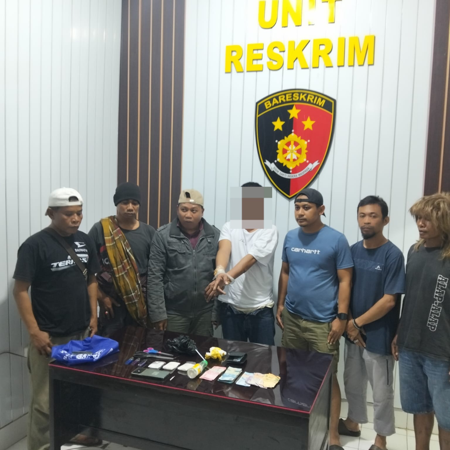 Sembunyikan 70 Gram Sabu di Kos-kosan, Pria Asal Alas Diciduk Petugas Gabungan Sembunyikan 70 Gram Sabu di Kos-kosan, Pria Asal Alas Diciduk Petugas Gabungan
