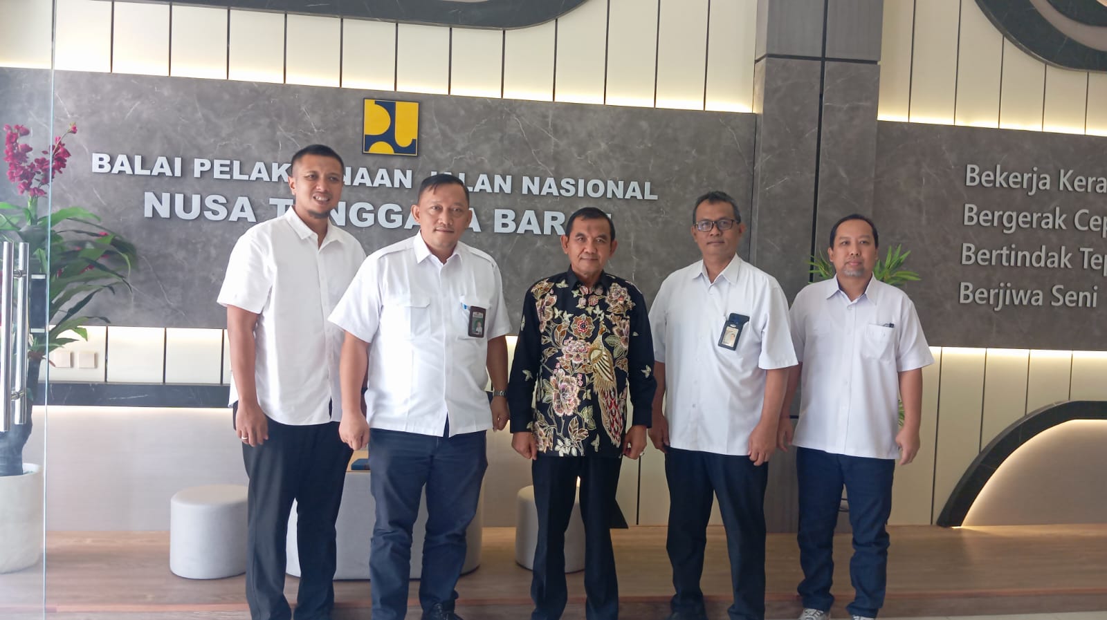Wabup Sumbawa Haji Ansori Datangi BPJN NTB, Perjuangkan Banpres untuk Perbaikan Jalan