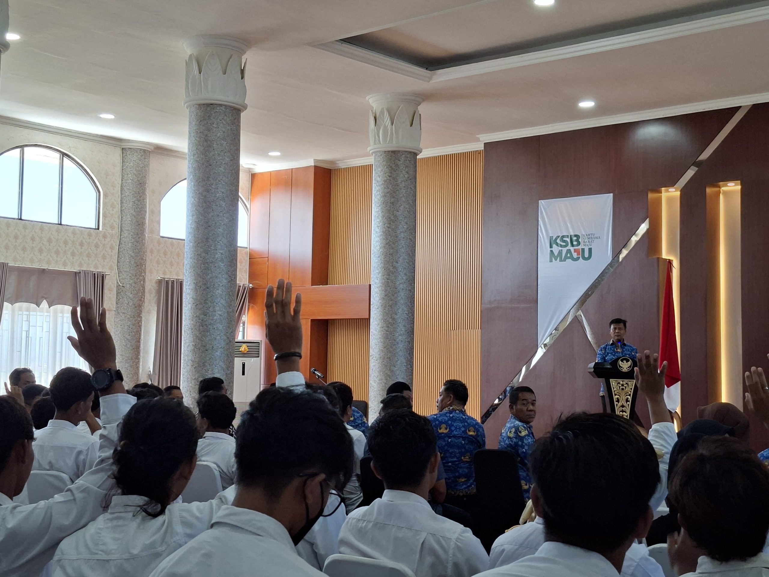 Pemda KSB Siapkan Keterampilan Pencari Kerja Siap Pakai